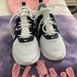 Tommy Hilfiger sneakers